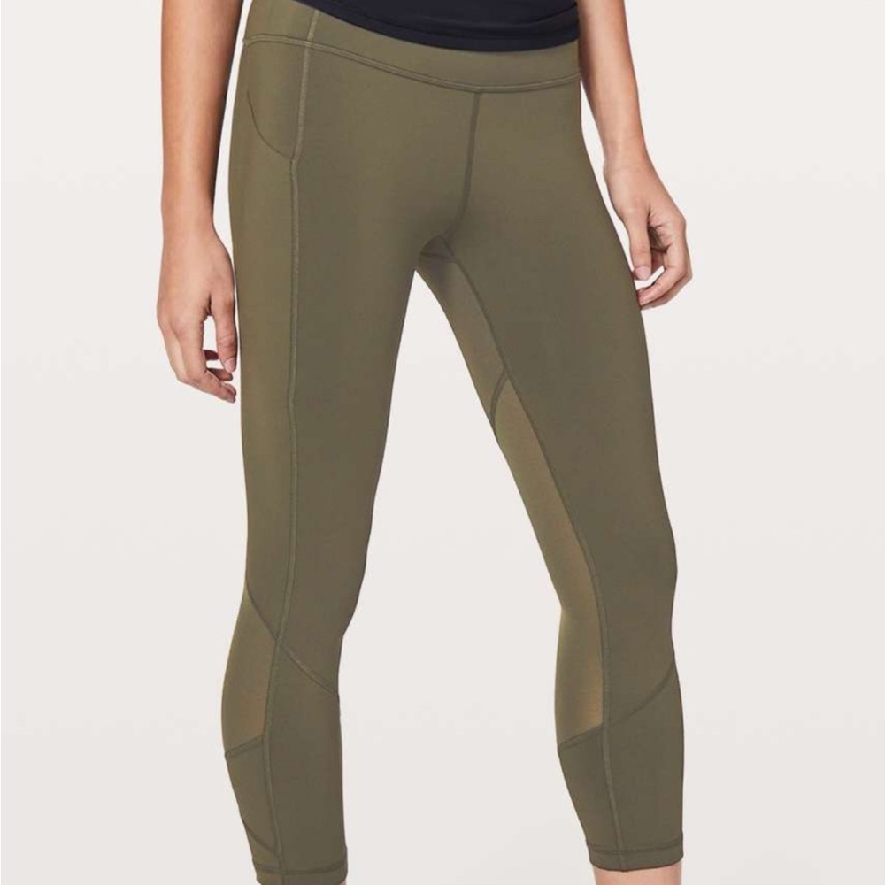 Lululemon Pace Rival Crop 22” - size 6